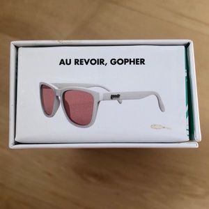 NWT Goodr Au Revoir, Gopher sunglasses